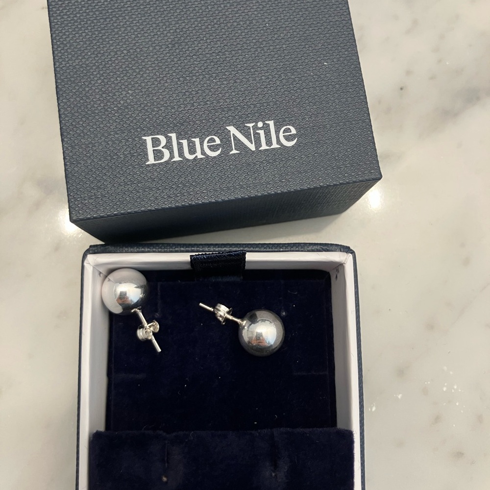 Blue Nile Ball Stud Earrings In Sterling Silver (10mm) - Picture 4 of 8